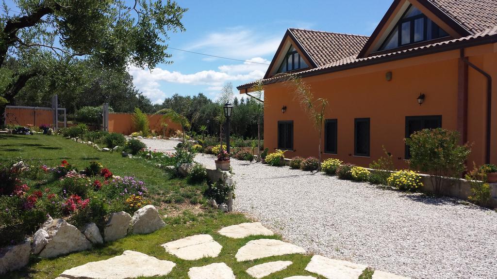 B&B Villa Molinari Restaurant E Baby Park Campagna Exteriér fotografie
